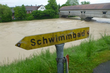 Thur bei Andelfingen während Hochwasser 2013